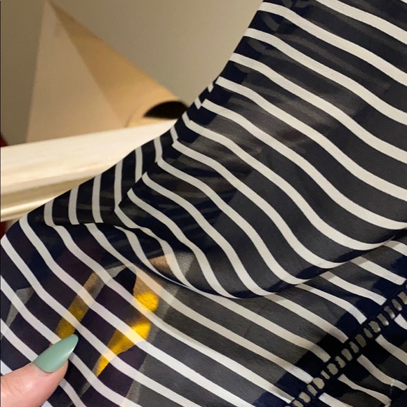 Sheer summer top - Picture 3 of 8